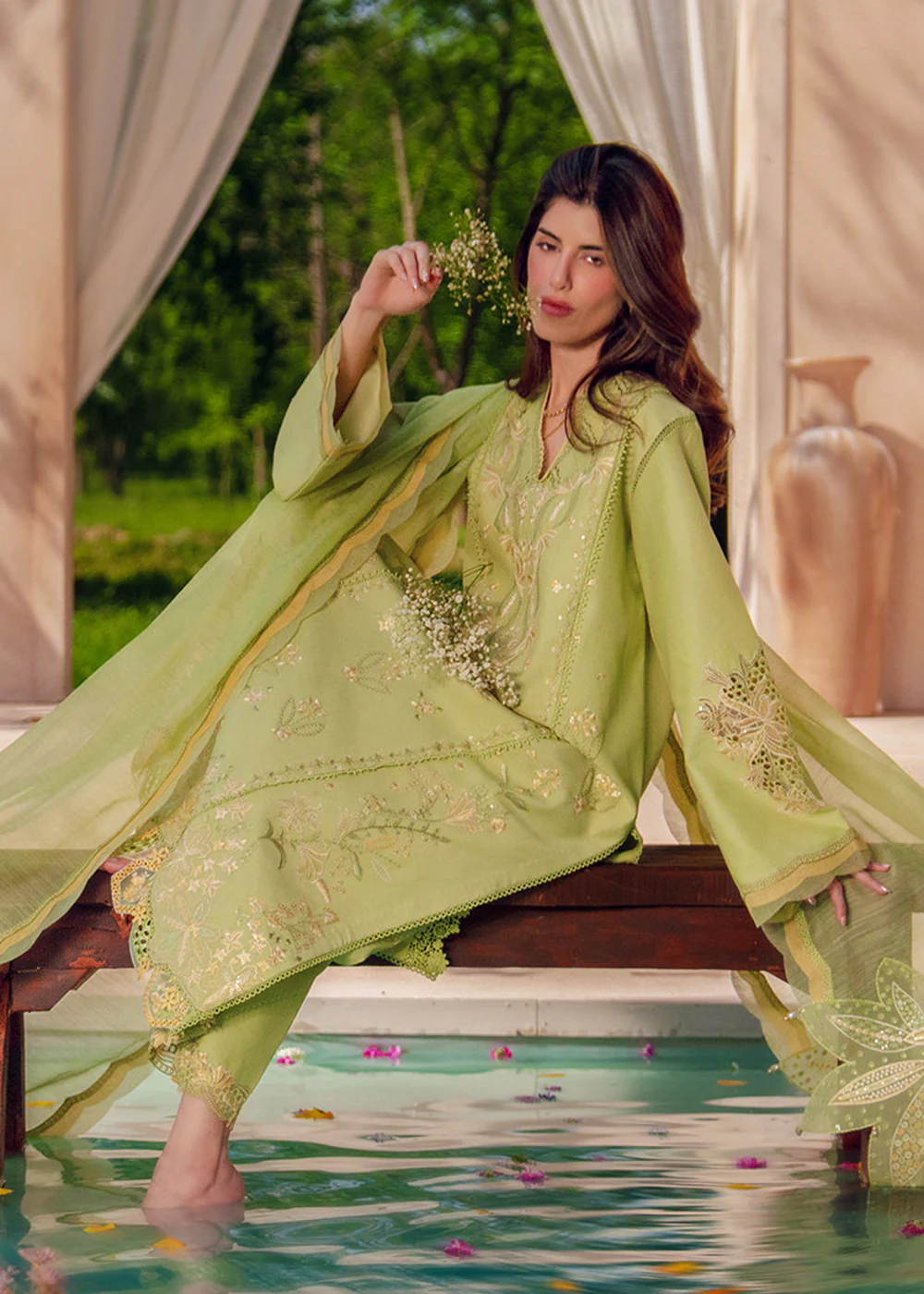 Luxury Eid Collection '26 by Rang Rasiya | Nadine - Image 9