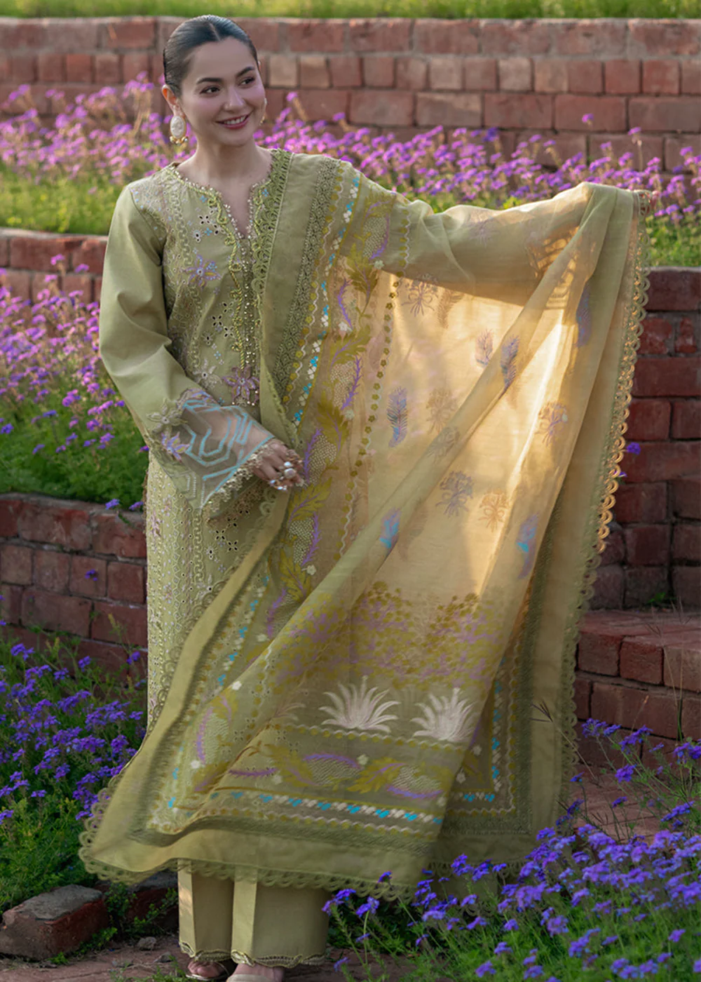 Luxury Eid Collection '26 by Rang Rasiya | Raha - Image 14