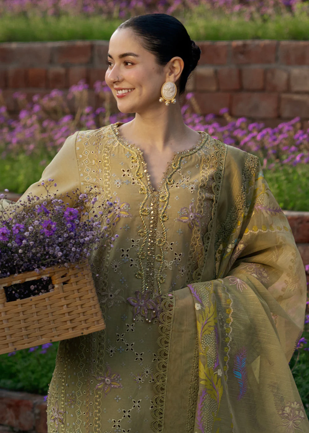 Luxury Eid Collection '26 by Rang Rasiya | Raha - Image 7
