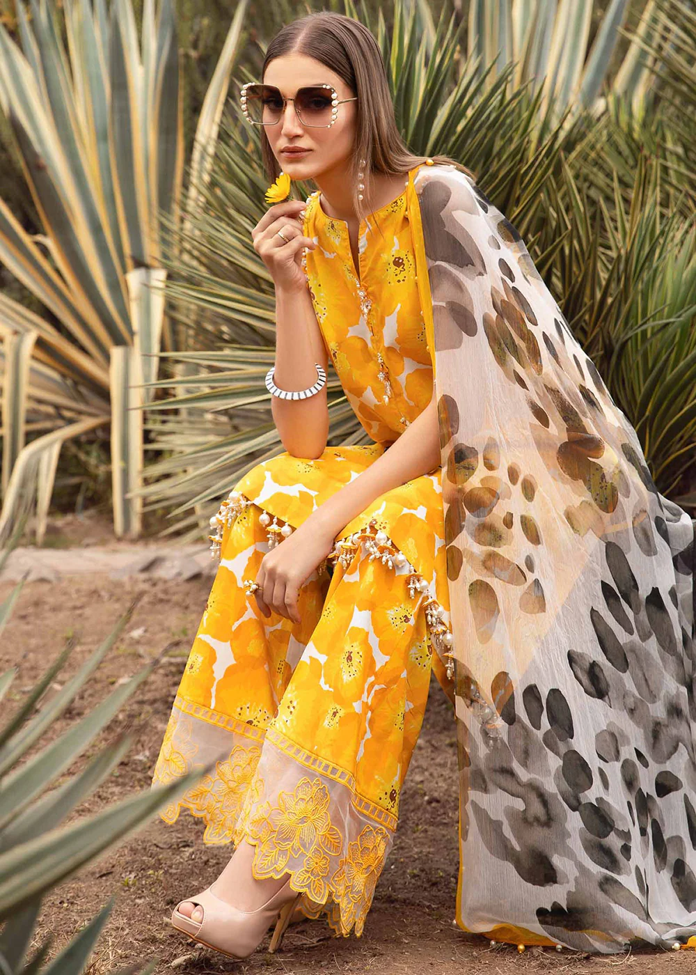 M.Prints Spring Summer Lawn Edit '24 by Maria B | MPT-2112-B - Image 7