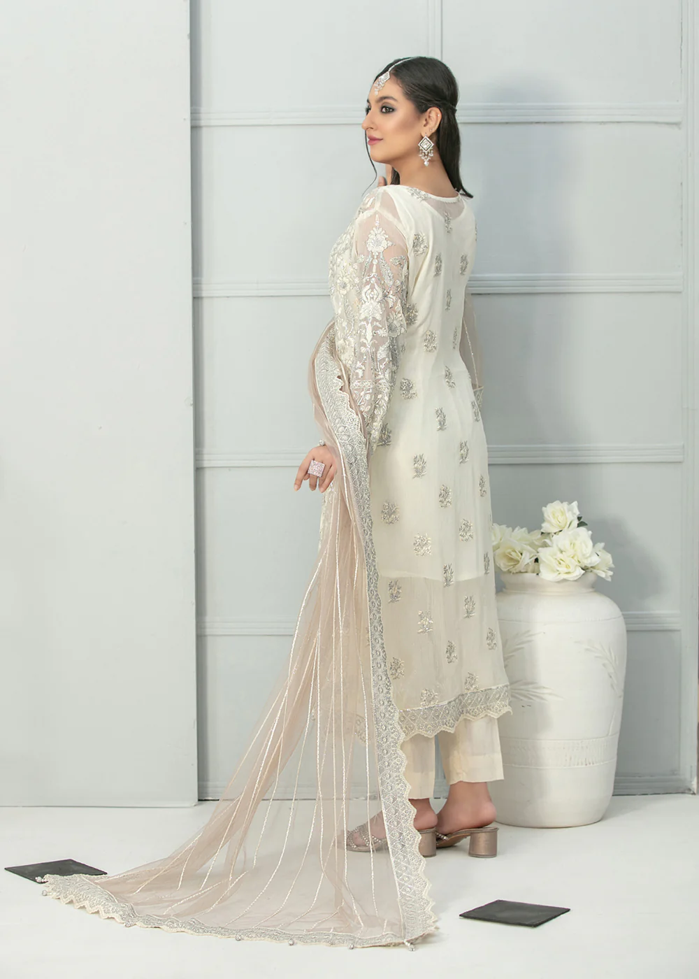Mahaba Formal Wear 2023 by Tawakkal Fabrics - D-7660 - Image 2