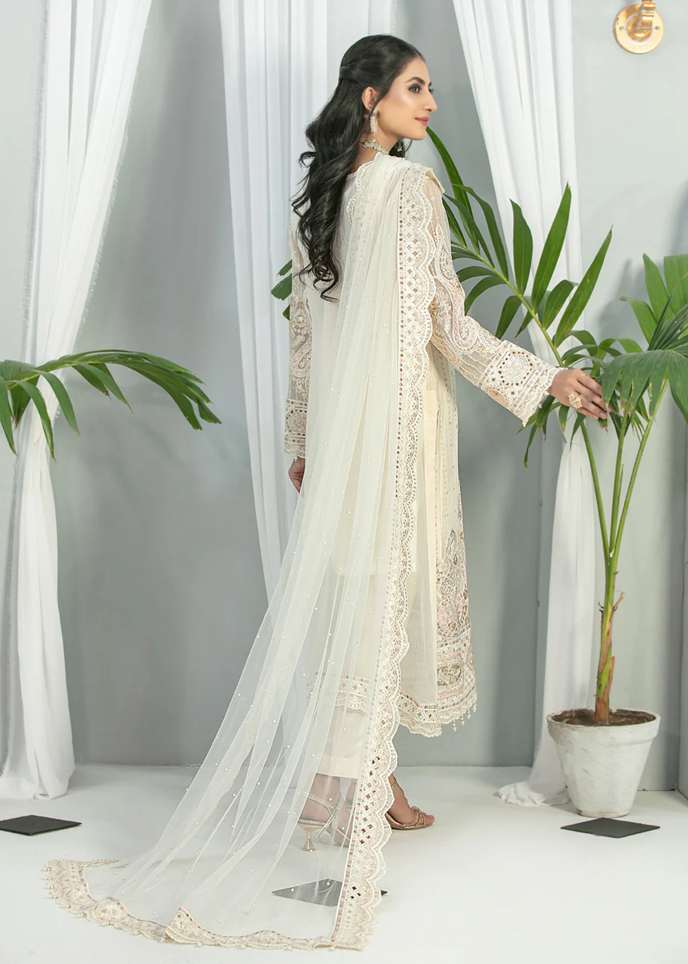 Mahaba Formal Wear 2023 by Tawakkal Fabrics - D-7668 - Image 3