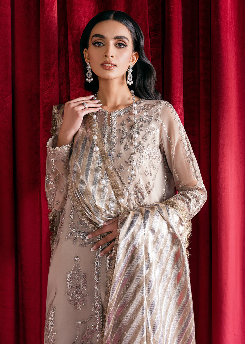 Mauve Embroidered Suit - Afrozeh Luxury Starlet Collection '23 - Pearl Dream - Image 5