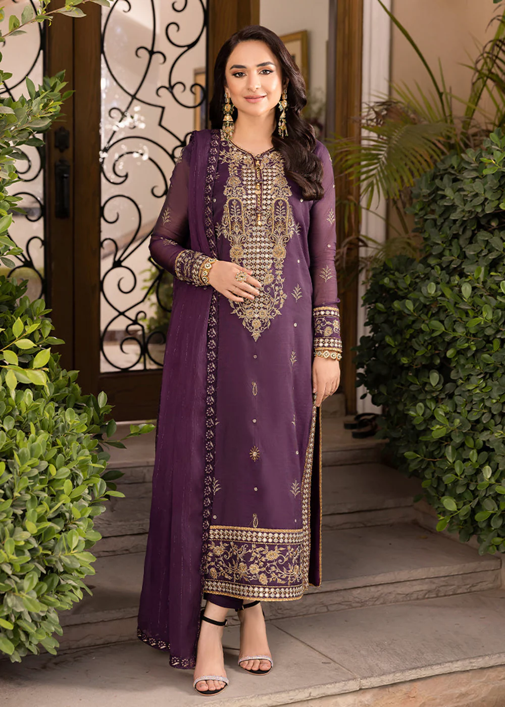 Mauve Purple Suit - Maahru, Noorie & Meerub '23 by Asim Jofa - AJSM-44 - Image 5