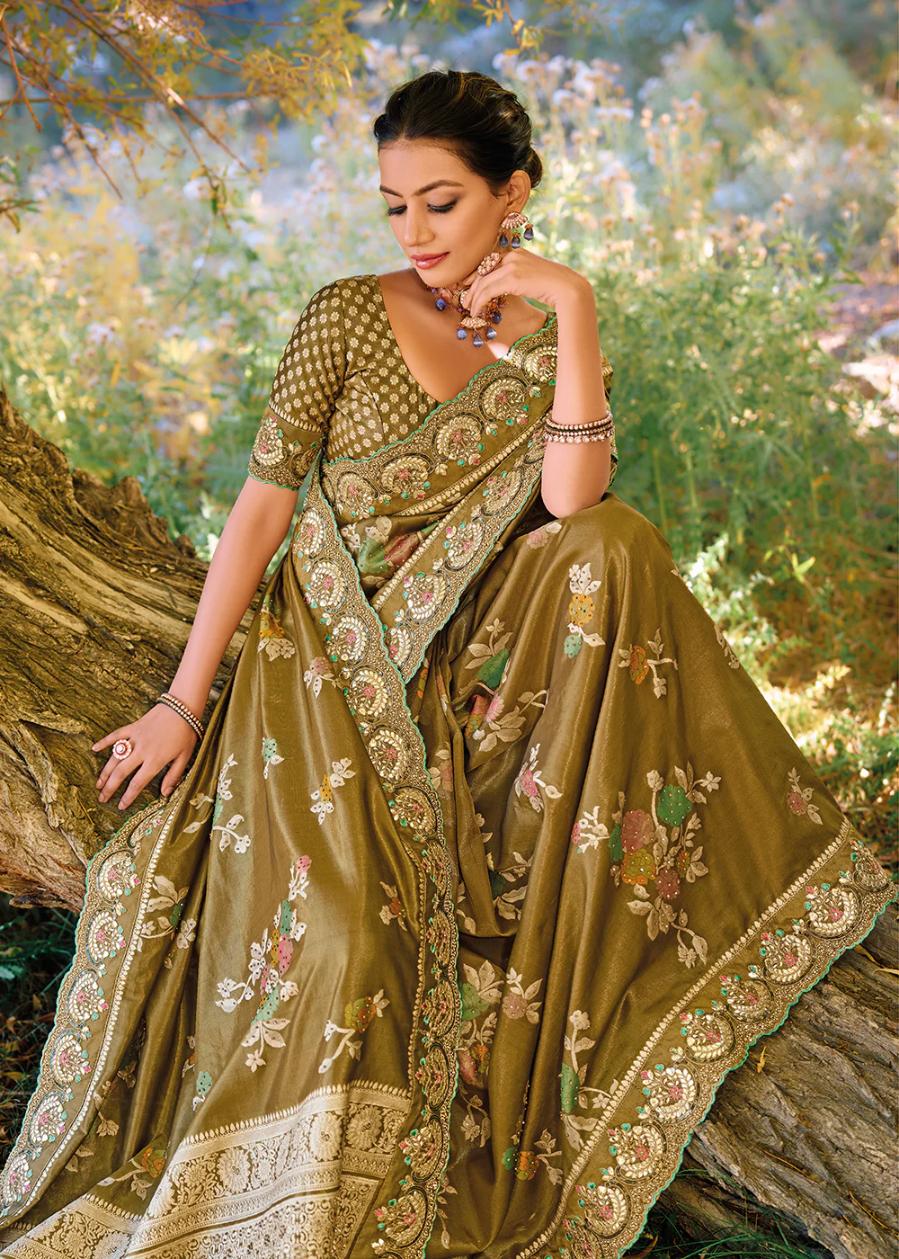 Mehndi Green Banarasi Pure Zari Fabric Designer Saree - Image 2