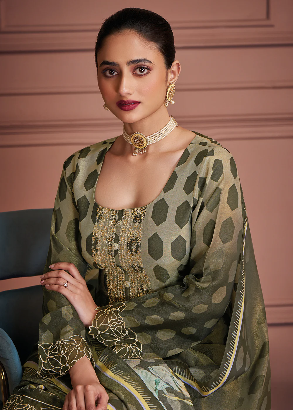 Mehndi Green Muslin Festive Style Salwar Suit - Image 2