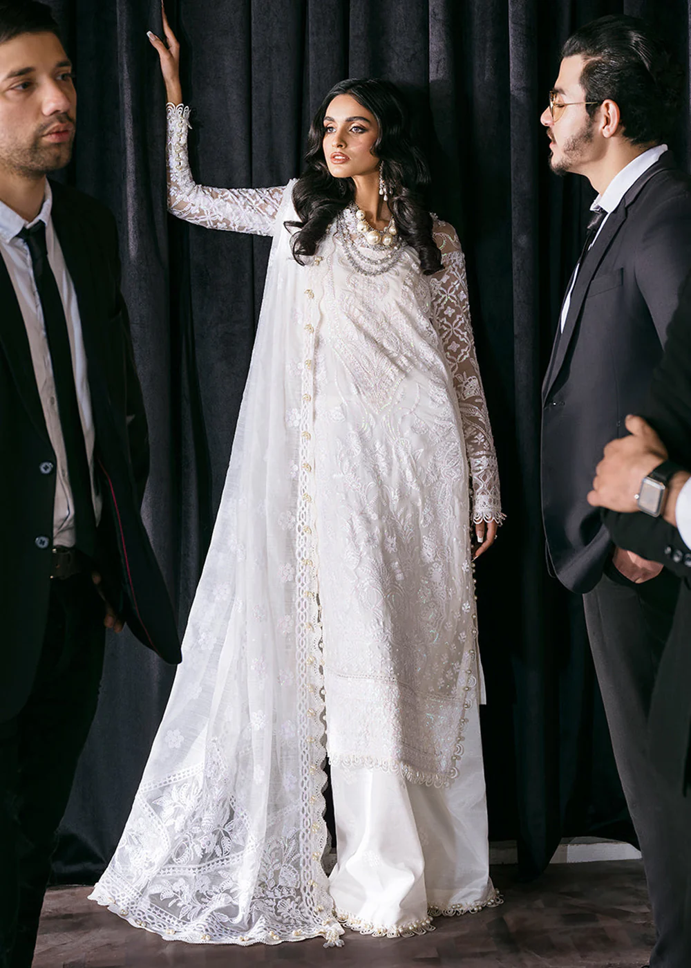 Moon White Suit - Afrozeh Luxury Starlet Collection '23 - Moonstone - Image 4