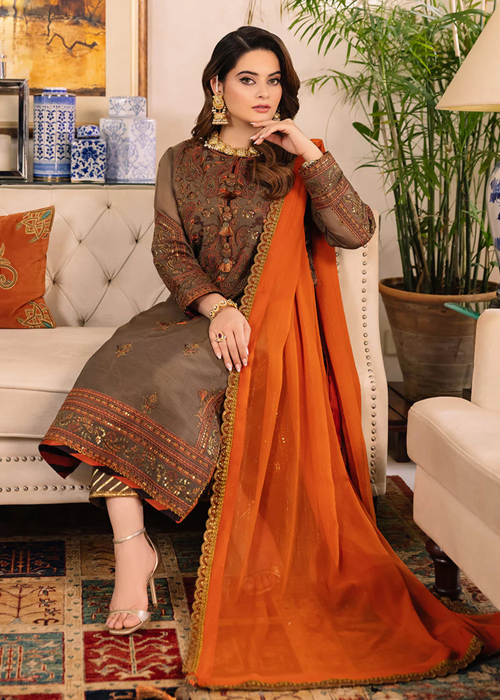 Moss Green Suit - Maahru, Noorie & Meerub '23 by Asim Jofa - AJSM-33 - Image 10