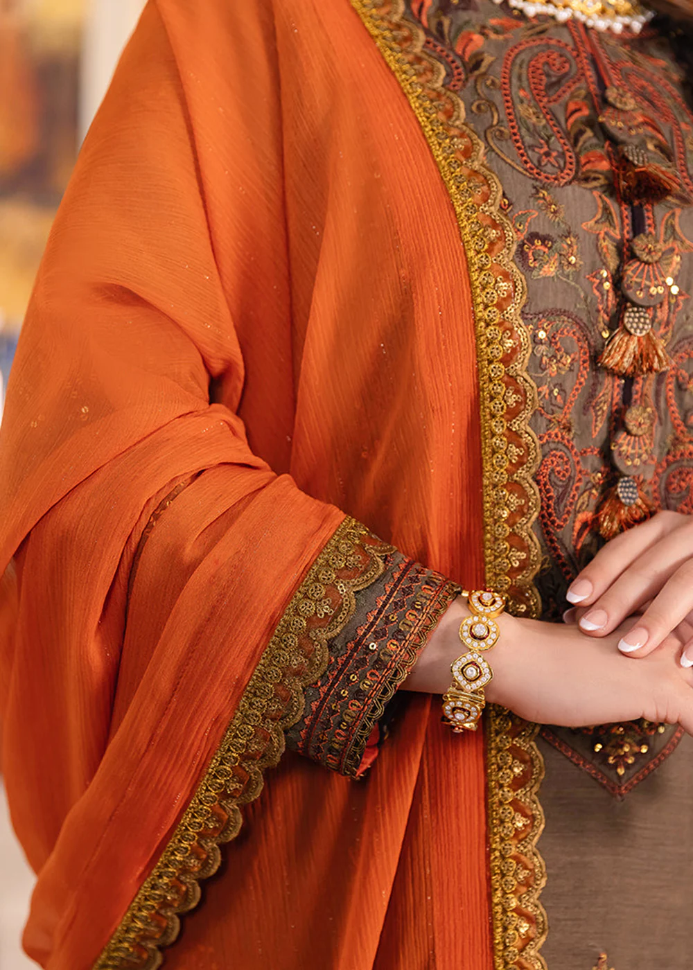 Moss Green Suit - Maahru, Noorie & Meerub '23 by Asim Jofa - AJSM-33 - Image 11