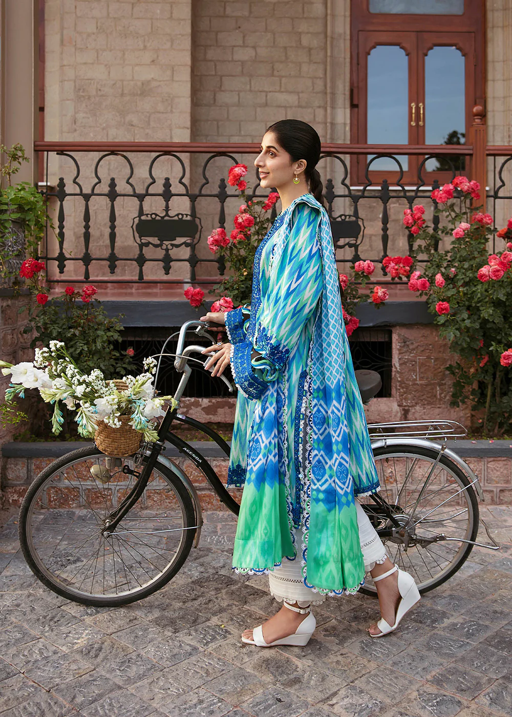 Multi Blue Luxury Lawn Suit | Zaha | Festive Lawn '23 | AYSEL - ZF23-10 - Image 4