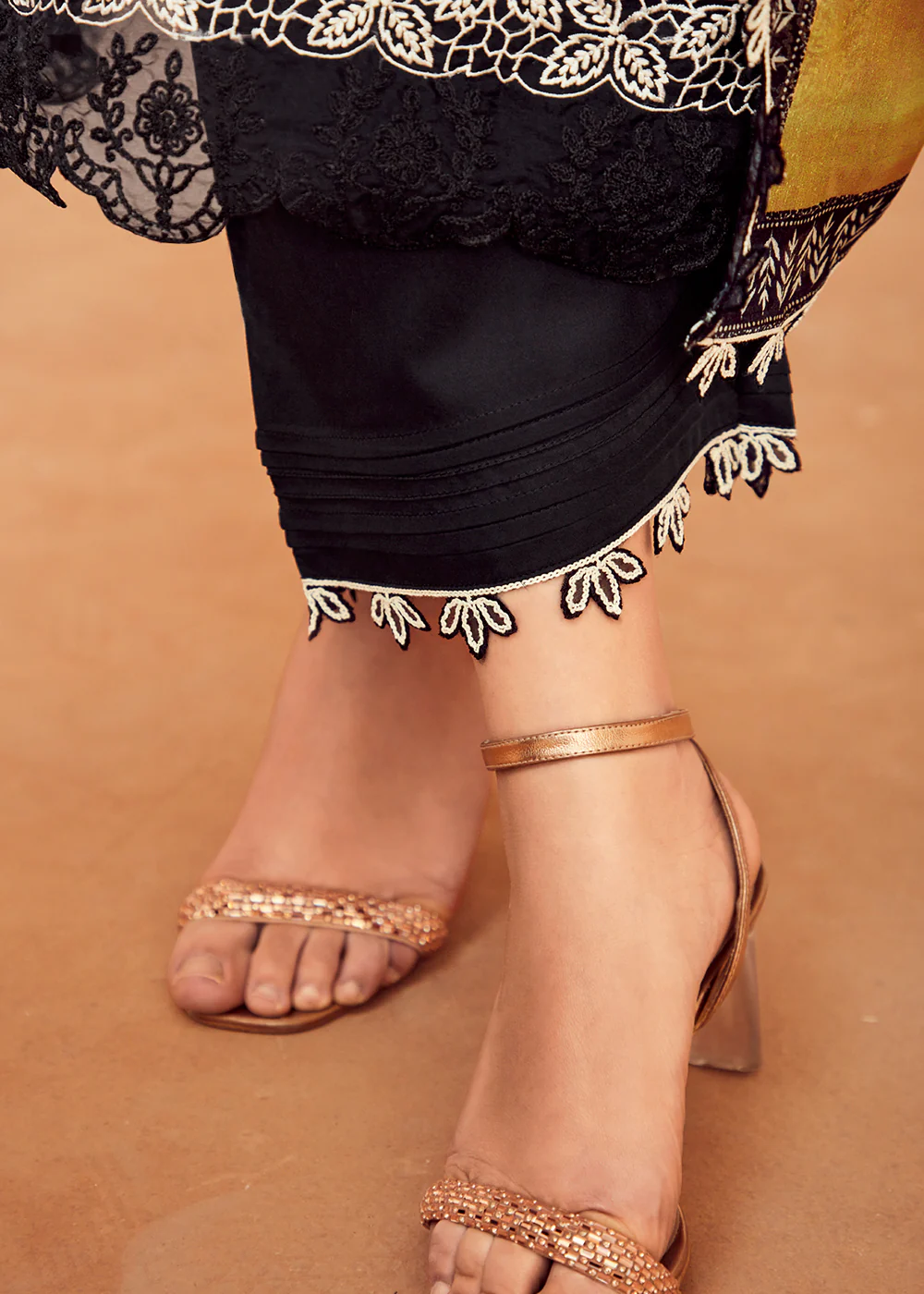 Muslin Cotton Black Digital Print & Embroidered Salwar Suit - Image 5