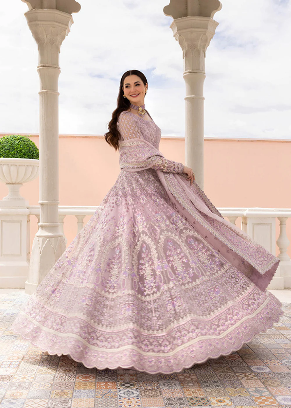 Neorah Wedding Festive '24 by Faiza Saqlain X Hania Amir | Anysia - Image 4