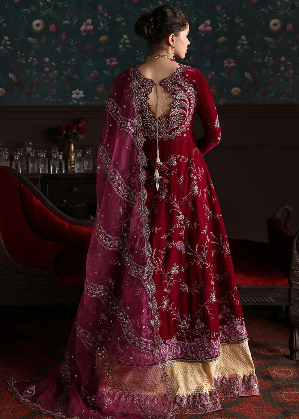 Niloufer Velvet Edit '23 by Mushq | ROXANA - Image 3