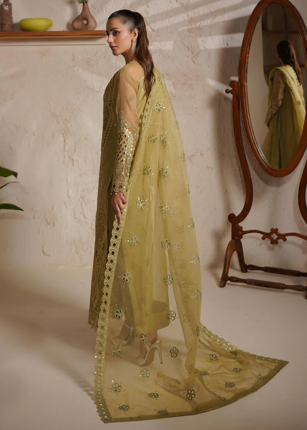Noir Luxe Formals '25 by Maryam's | GLORIANA - 1406 - Image 3