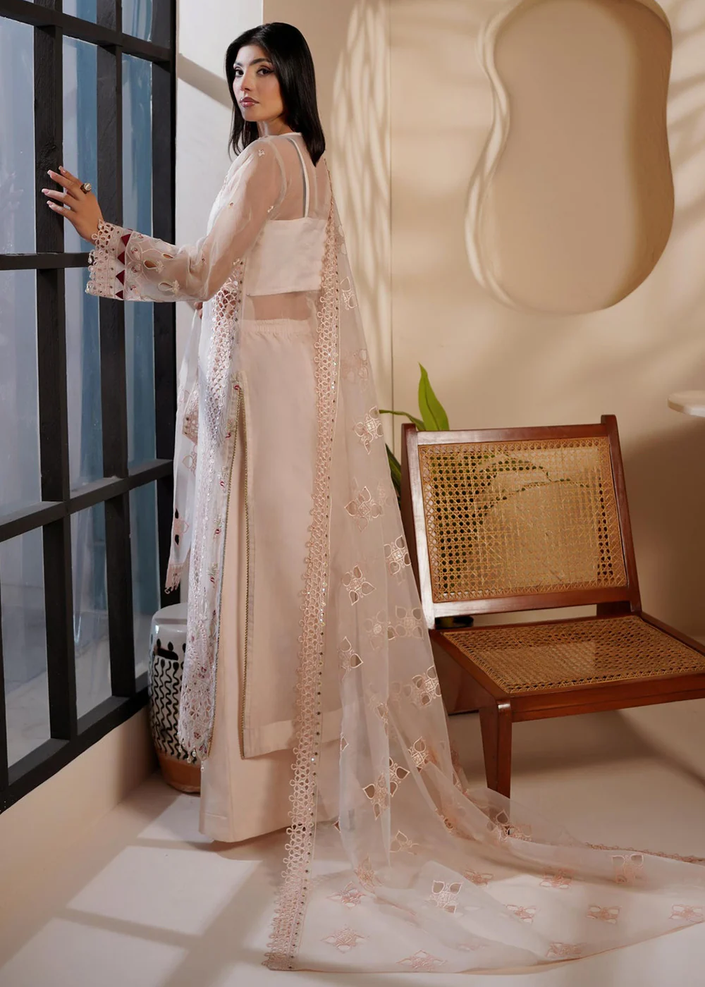 Noir Luxe Formals '25 by Maryam's | SAMIRA - 1404 - Image 3