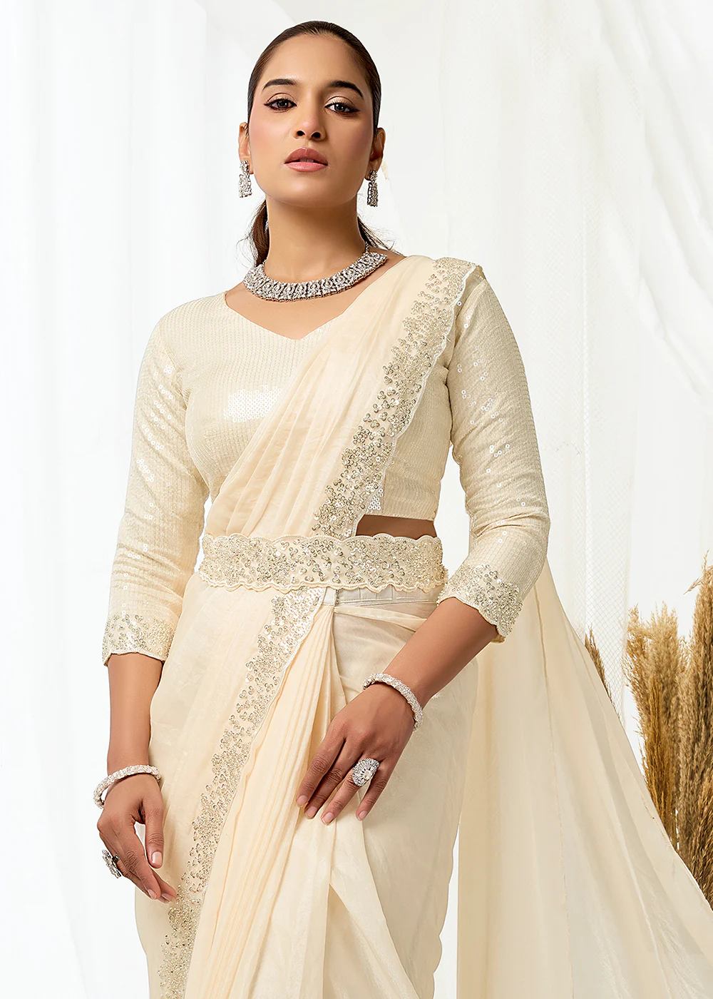 Off White Embroidered Wedding Party Wear Saree - Image 5