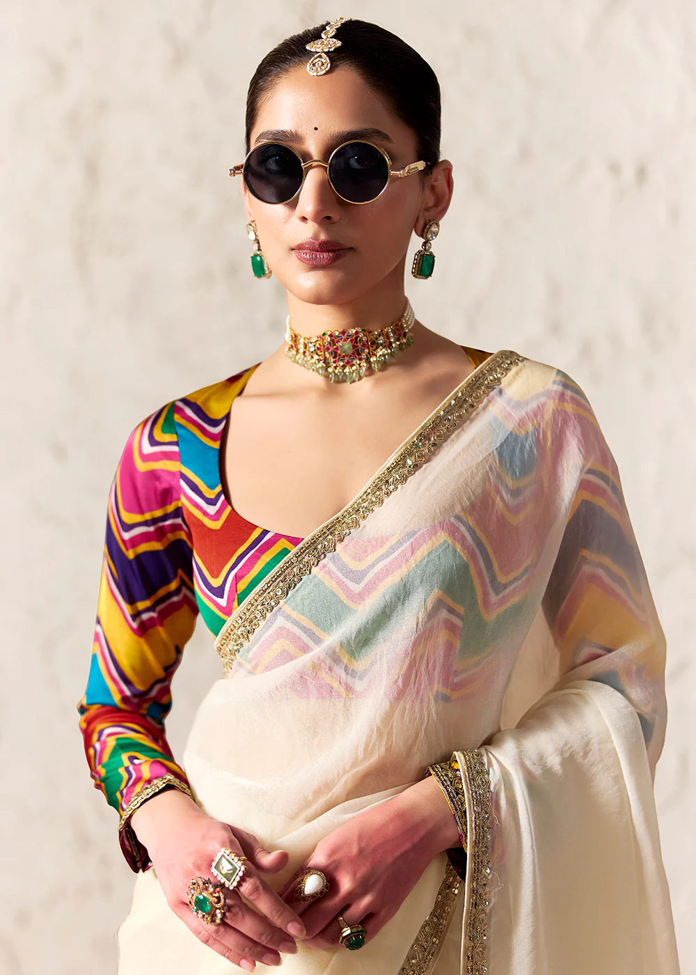 Off White Glass Tissue Organza Designer Wear Saree - Image 2