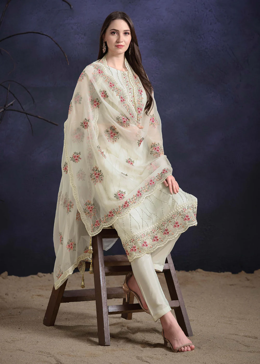 Off White Organza Chiffon Embroidered Festive Salwar Suit - Image 3