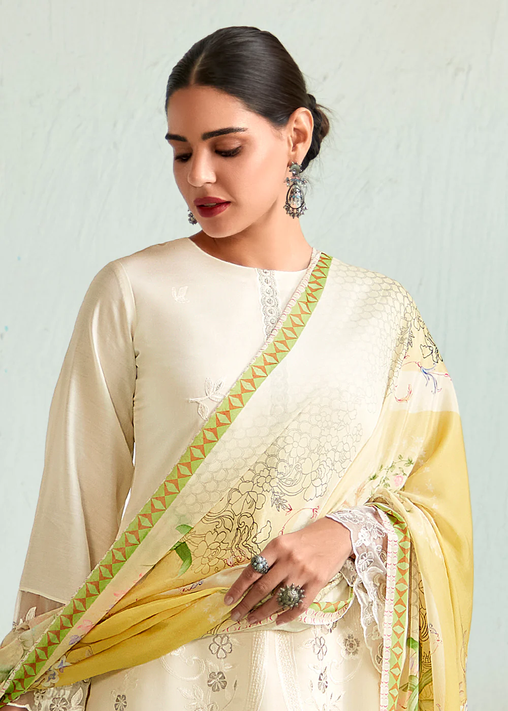 Off White Pure Muslin Resham Embroidered Salwar Suit - Image 2