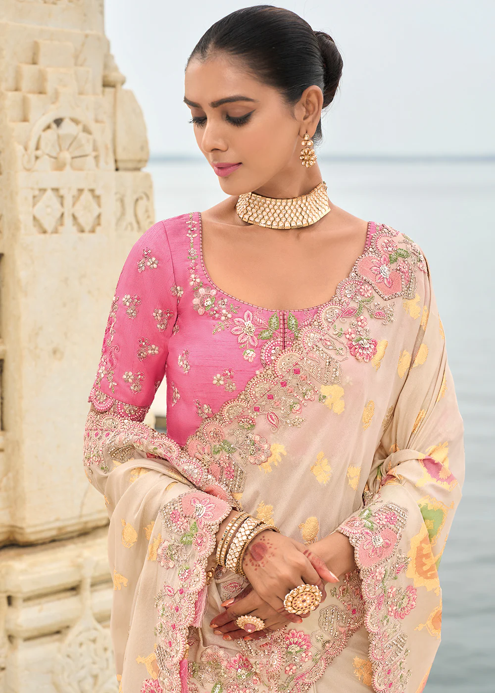 Off White Viscose Tissue Silk Designer Saree - Image 2