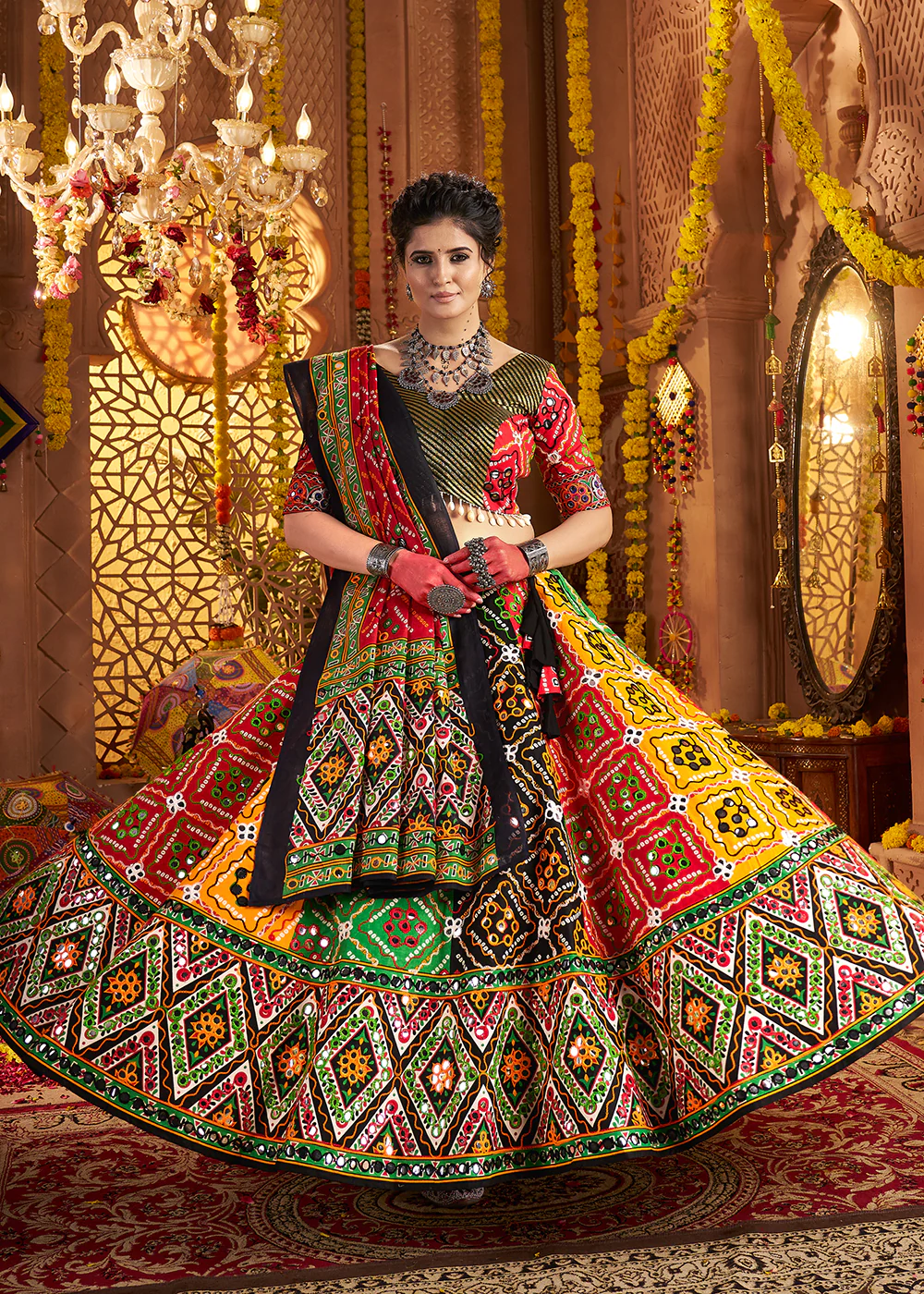Organic Cotton Multicolor Navratri Wear Chaniya Choli - Image 3