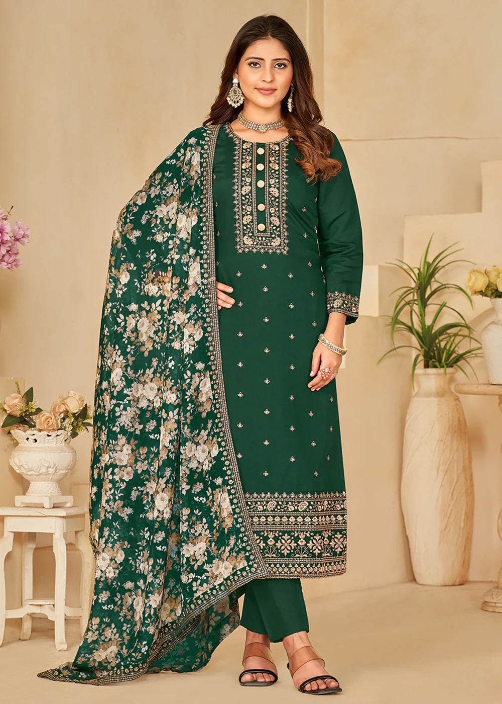 Pant Style Green Silk Embroidered Ethnic Salwar Kameez - Image 3