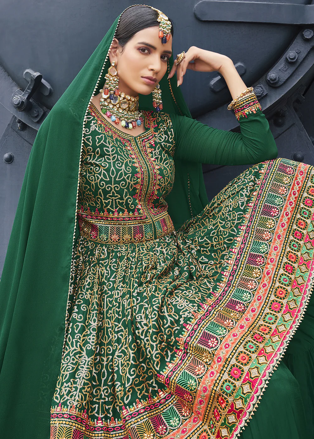 Party Style Admirable Green Chinon Palazzo Style Suit - Image 2