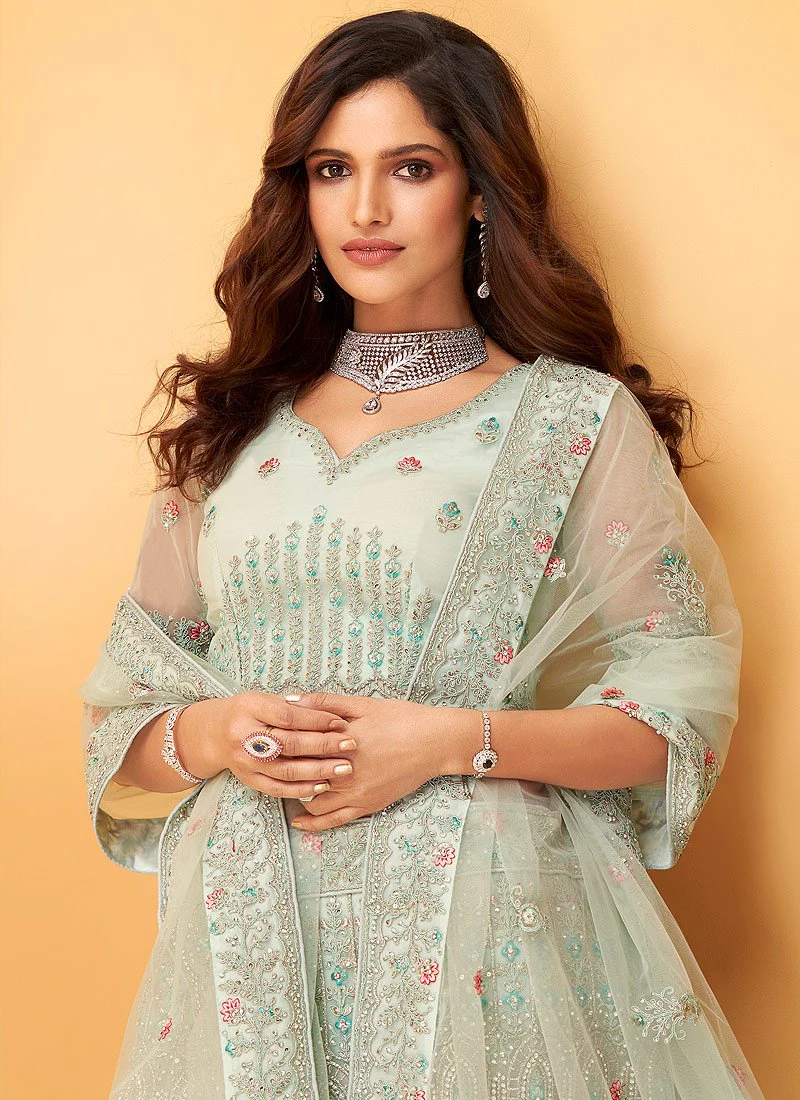 Pastel Green Hand Work Embroidered Bridal Lehenga Choli - Image 2