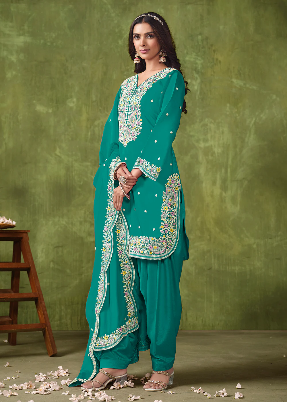 Patiala Style Turquoise Chanderi Silk Punjabi Salwar Suit - Image 4