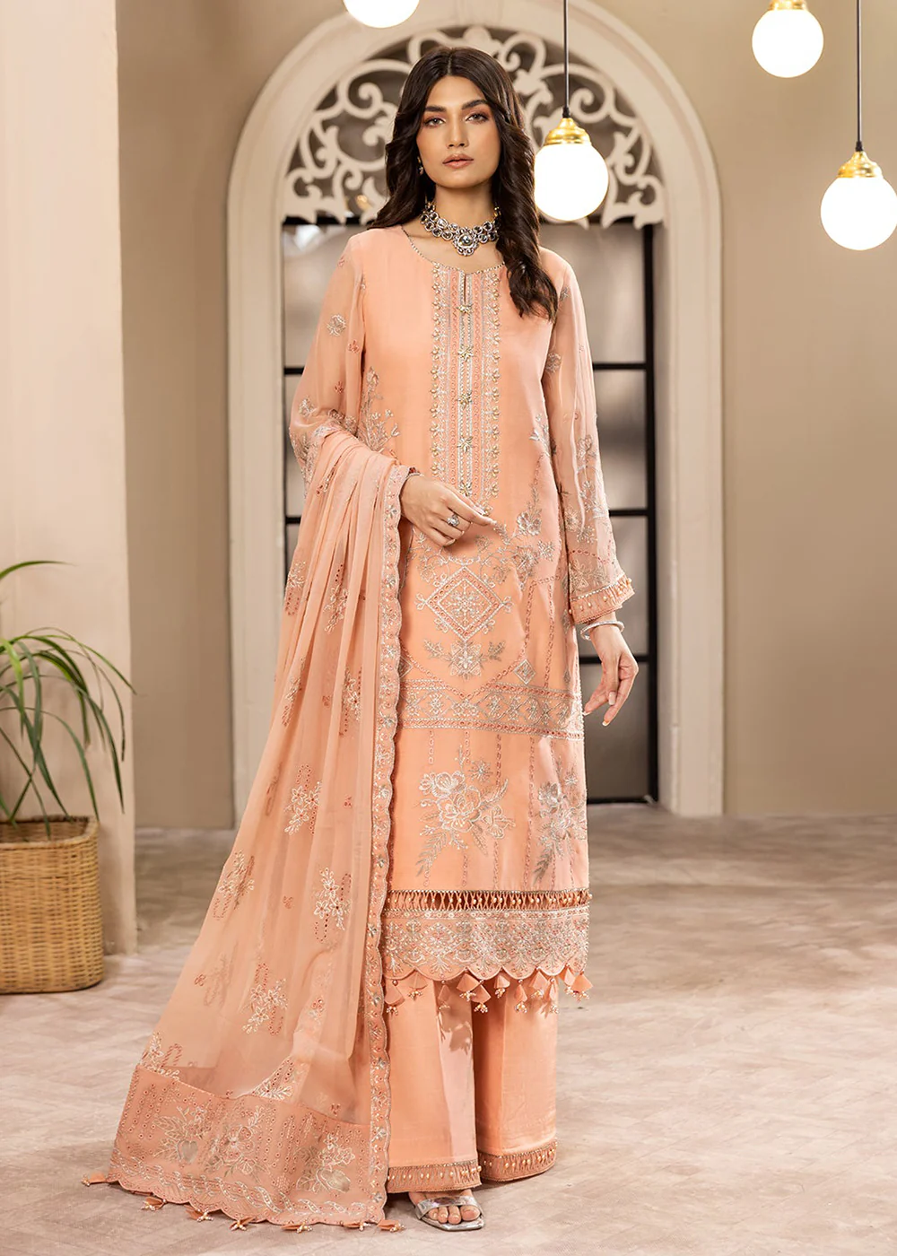 Peach Formal Suit - Alizeh - Dhaagay Formals '23 - V02D03- Aansha - Image 4