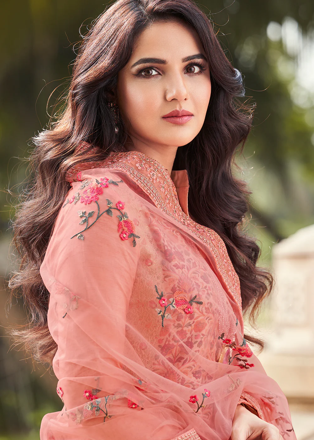 Peachy Pink Viscose Jacquard Pant Style Salwar Kurta Set - Image 4