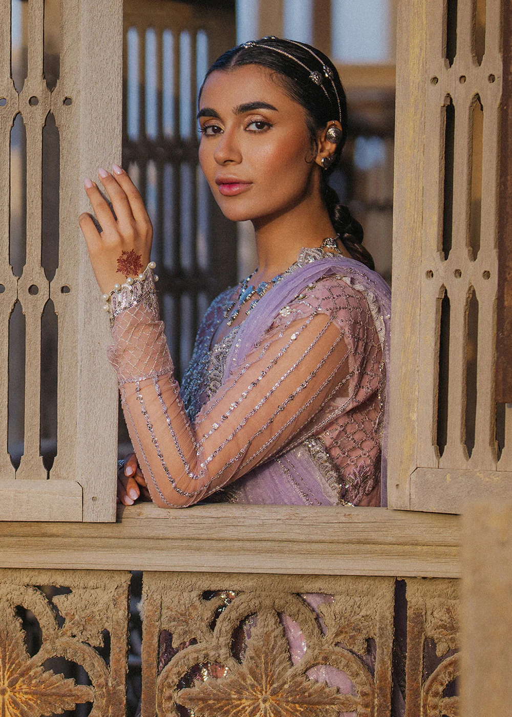 Pehli Si Muhabbat Wedding Formals '24 by Roheenaz | Amyra - Image 4