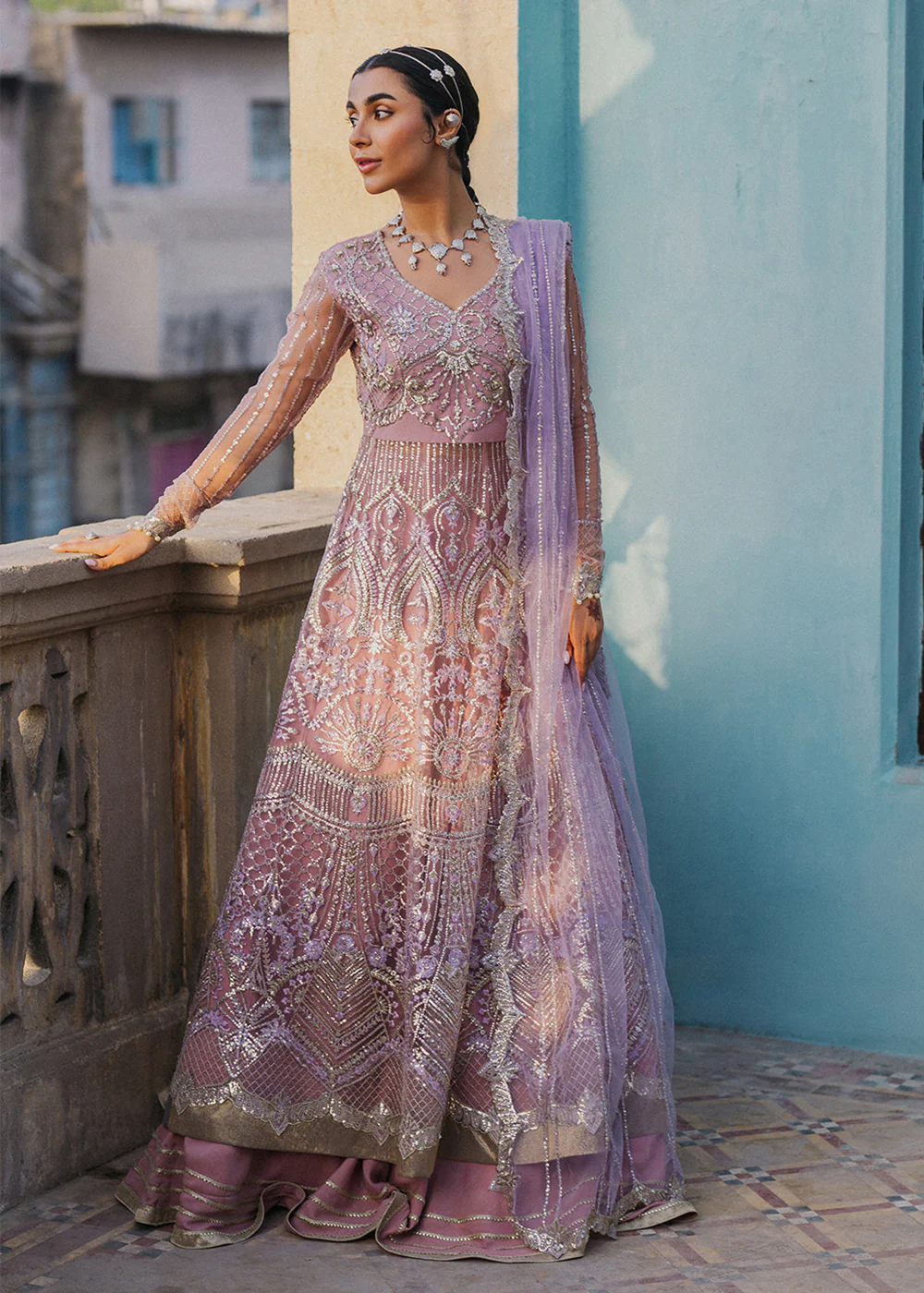 Pehli Si Muhabbat Wedding Formals '24 by Roheenaz | Amyra - Image 5