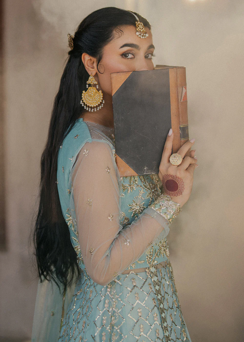 Pehli Si Muhabbat Wedding Formals '24 by Roheenaz | Saba - Image 13