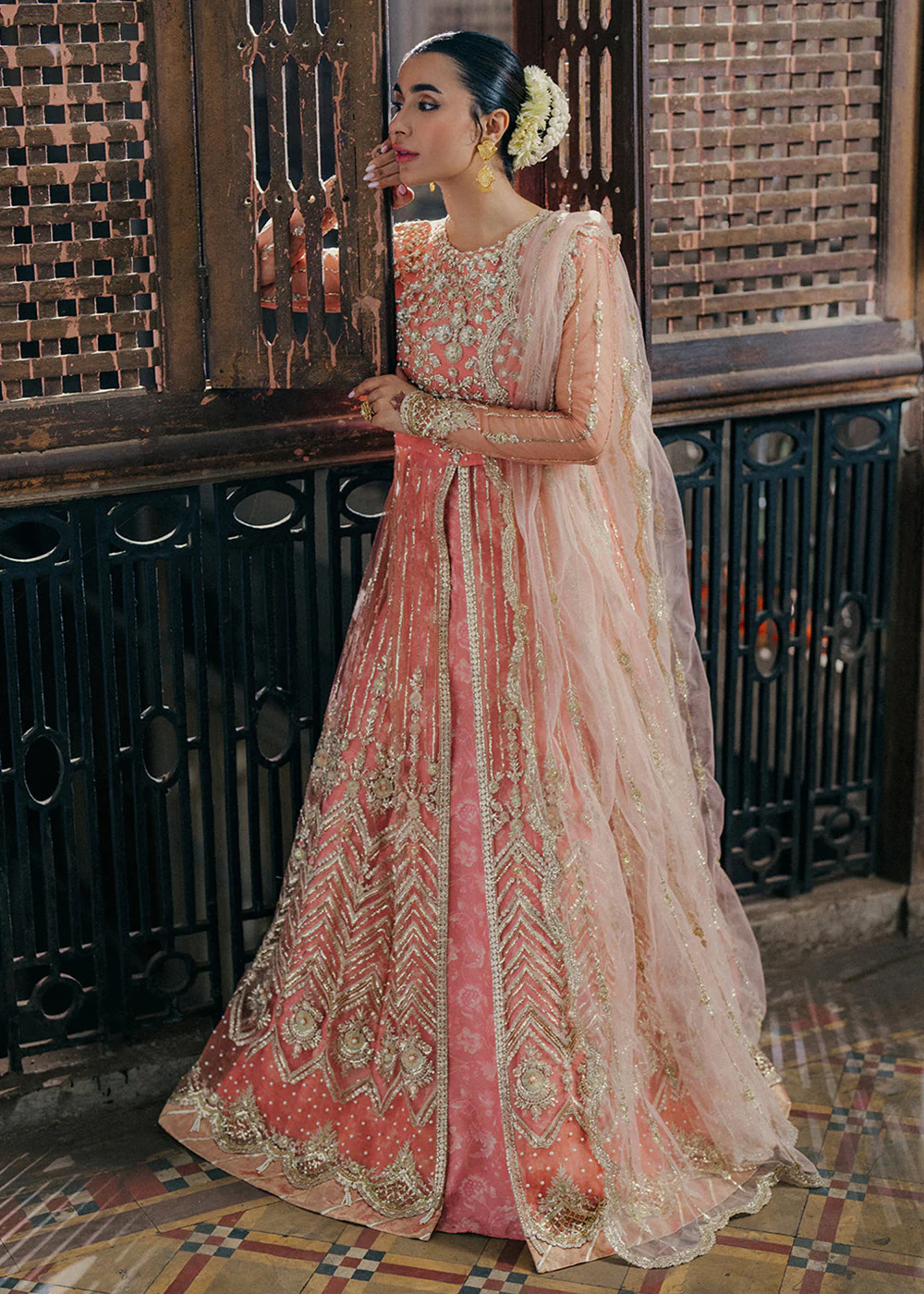 Pehli Si Muhabbat Wedding Formals '24 by Roheenaz | Shafaq - Image 8