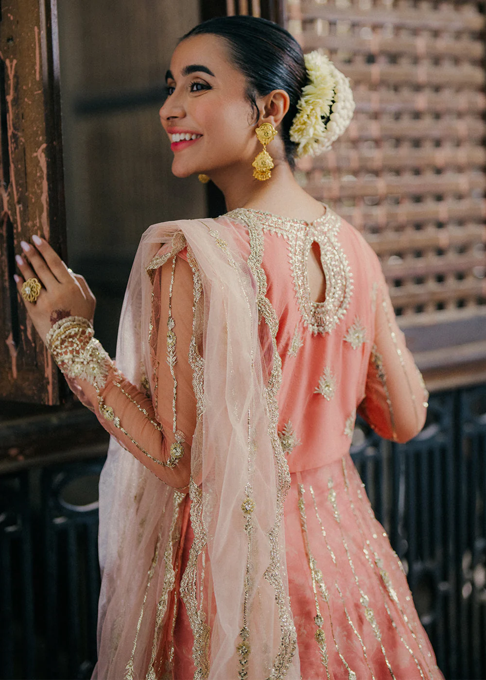 Pehli Si Muhabbat Wedding Formals '24 by Roheenaz | Shafaq - Image 9