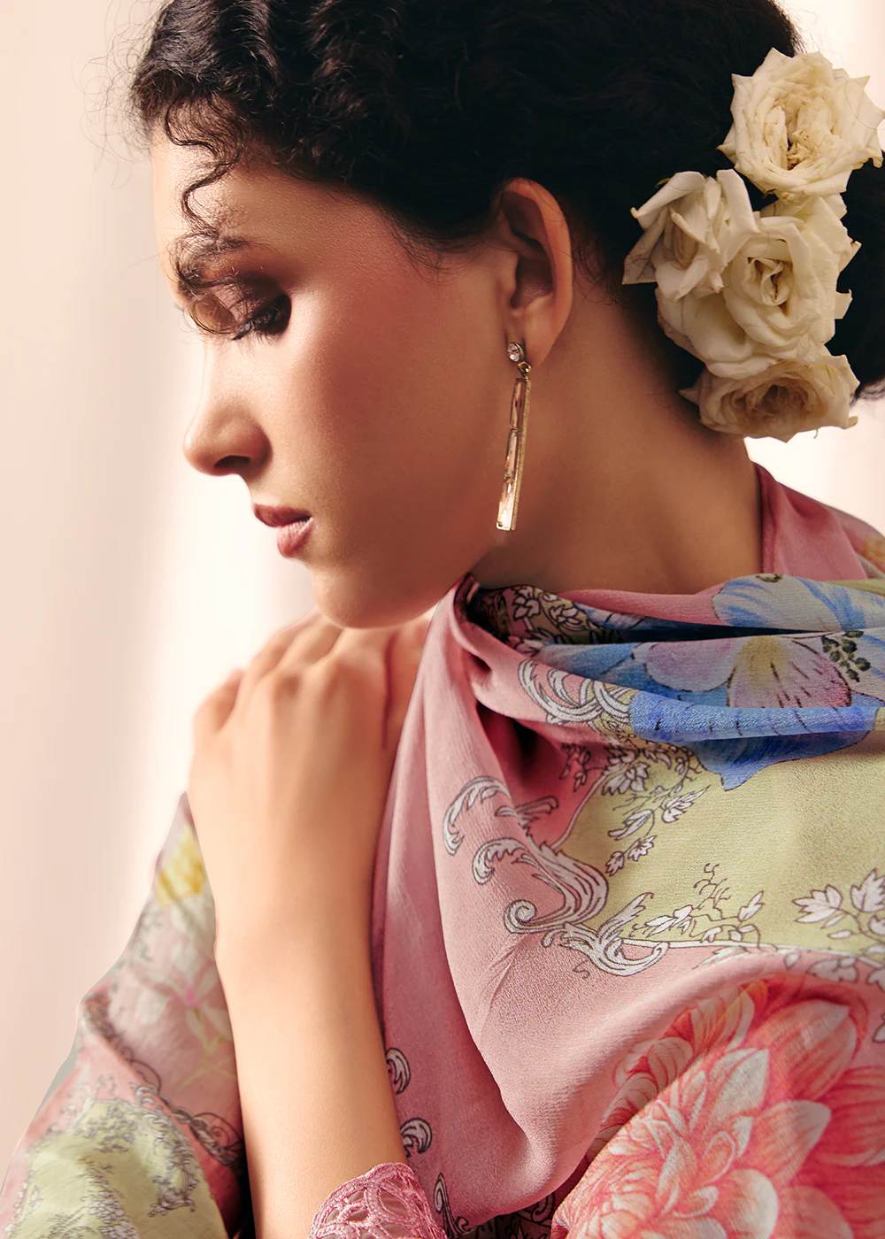 Pink Floral Printed Muslin Pant Style Salwar Suit - Image 5