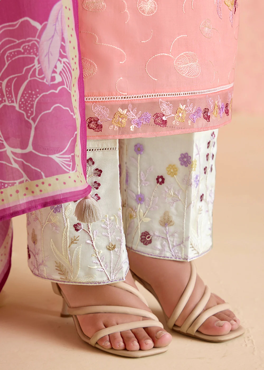 Pink Pure Lawn Resham Embroidered Festive Salwar Kameez - Image 3