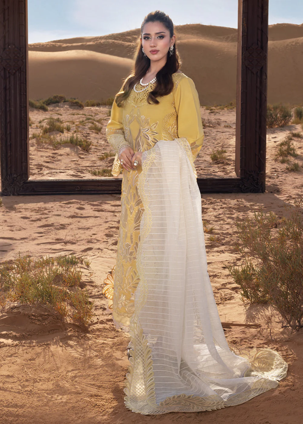Premium Luxury Lawn '26 by Rang Rasiya | HOORAIN - Image 3