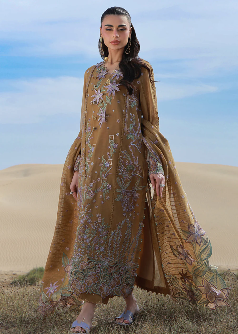 Premium Luxury Lawn '26 by Rang Rasiya | MINAAL - Image 11
