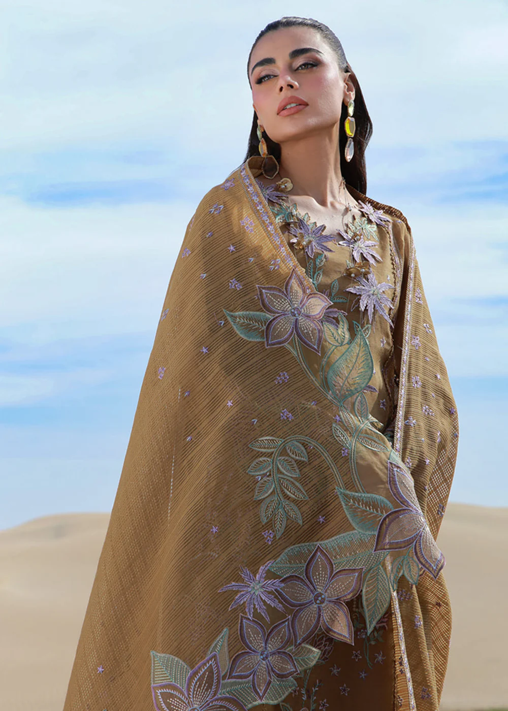Premium Luxury Lawn '26 by Rang Rasiya | MINAAL - Image 12