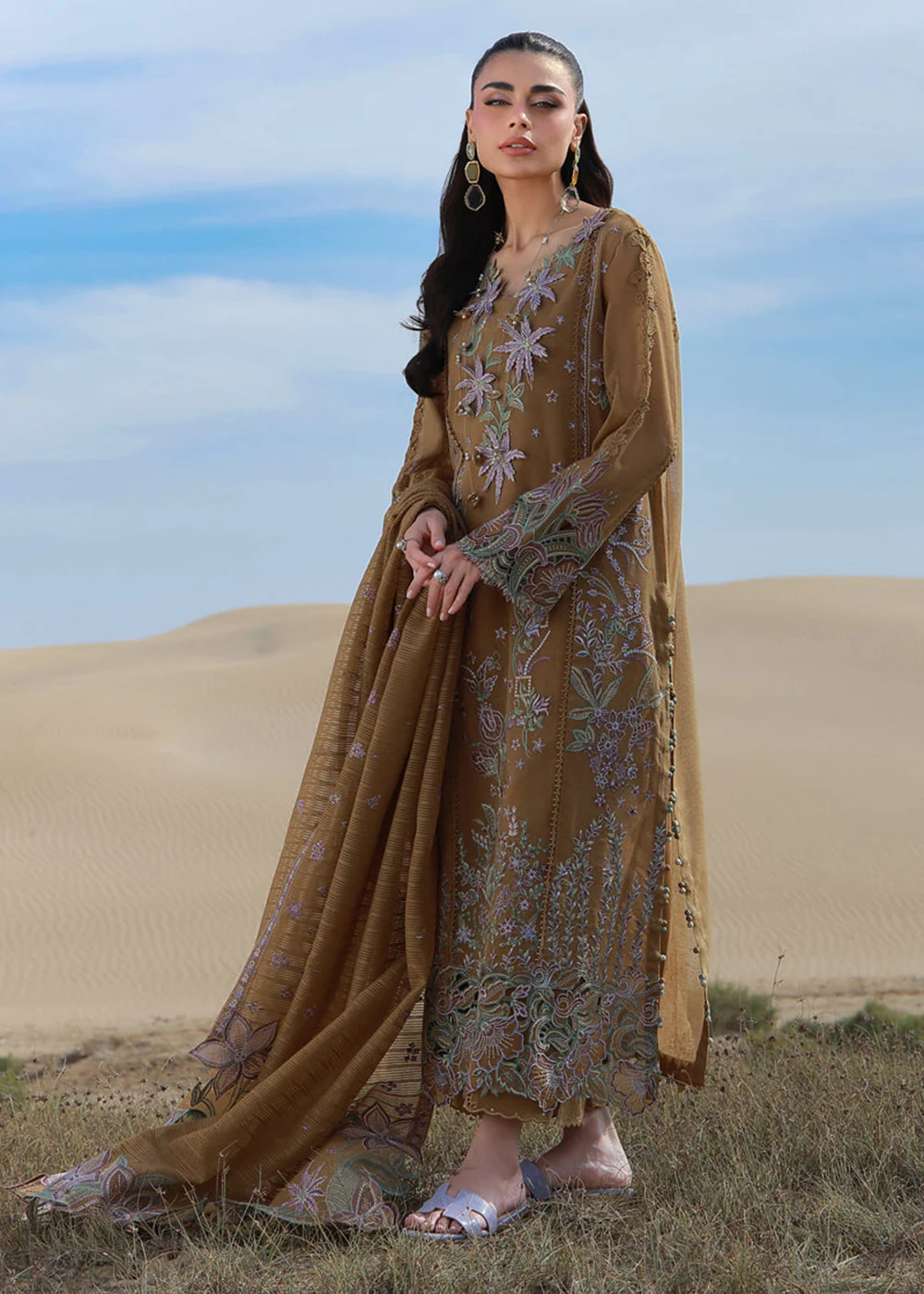 Premium Luxury Lawn '26 by Rang Rasiya | MINAAL - Image 13