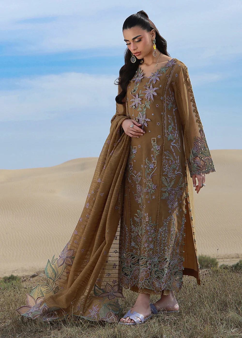 Premium Luxury Lawn '26 by Rang Rasiya | MINAAL - Image 14