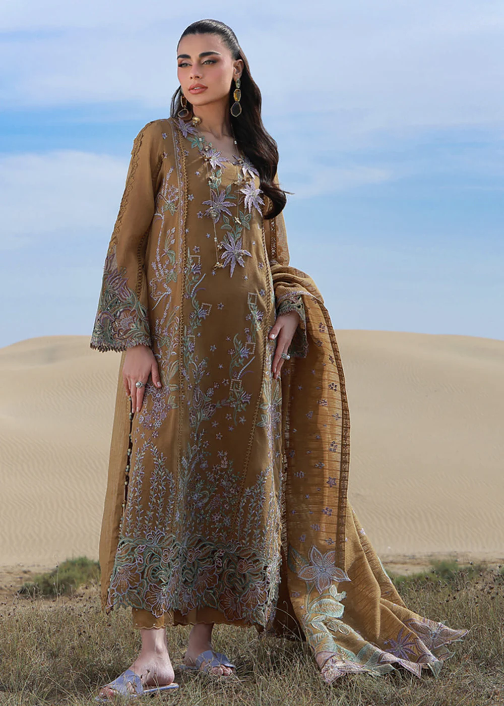 Premium Luxury Lawn '26 by Rang Rasiya | MINAAL - Image 15