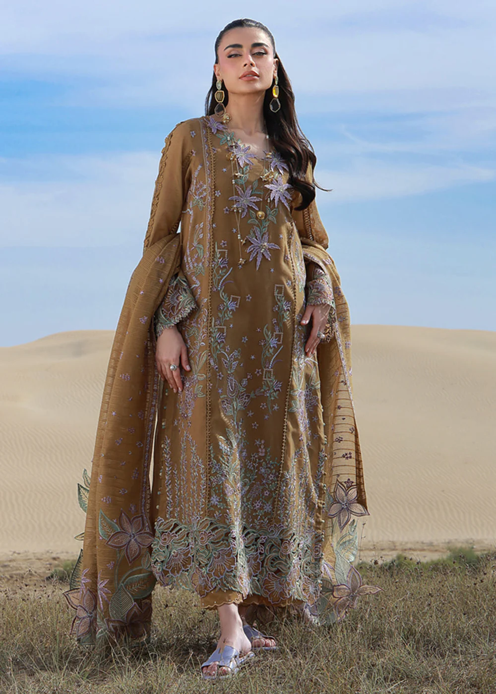 Premium Luxury Lawn '26 by Rang Rasiya | MINAAL - Image 16