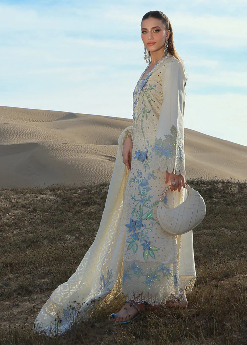 Premium Luxury Lawn '26 by Rang Rasiya | NOOREH - Image 11