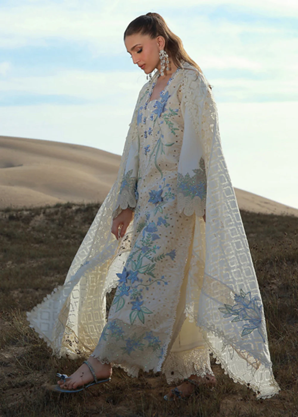 Premium Luxury Lawn '26 by Rang Rasiya | NOOREH - Image 15