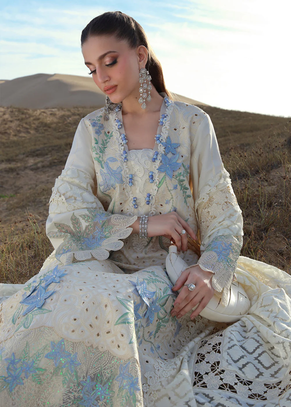 Premium Luxury Lawn '26 by Rang Rasiya | NOOREH - Image 8