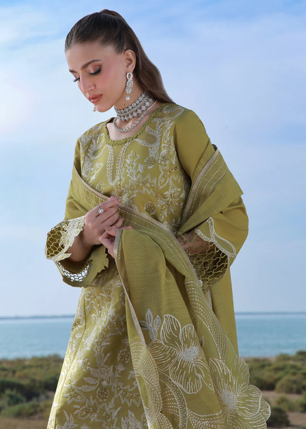 Premium Luxury Lawn '26 by Rang Rasiya | ZARIAH - Image 11