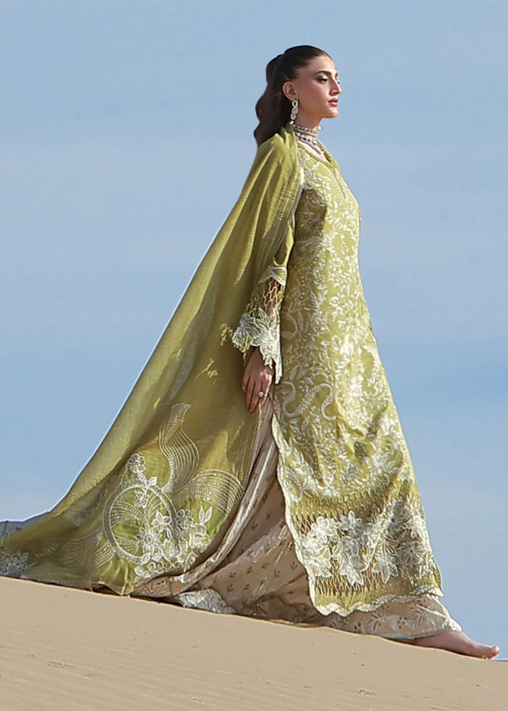 Premium Luxury Lawn '26 by Rang Rasiya | ZARIAH - Image 4